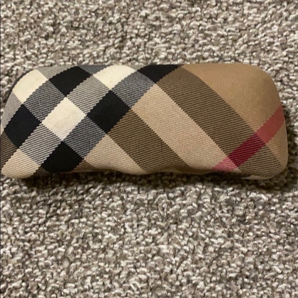 Burberry Prescription Glasses - Picture 5 of 5